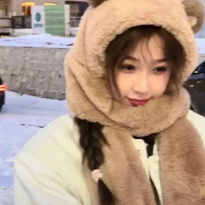 衣柜里的猫